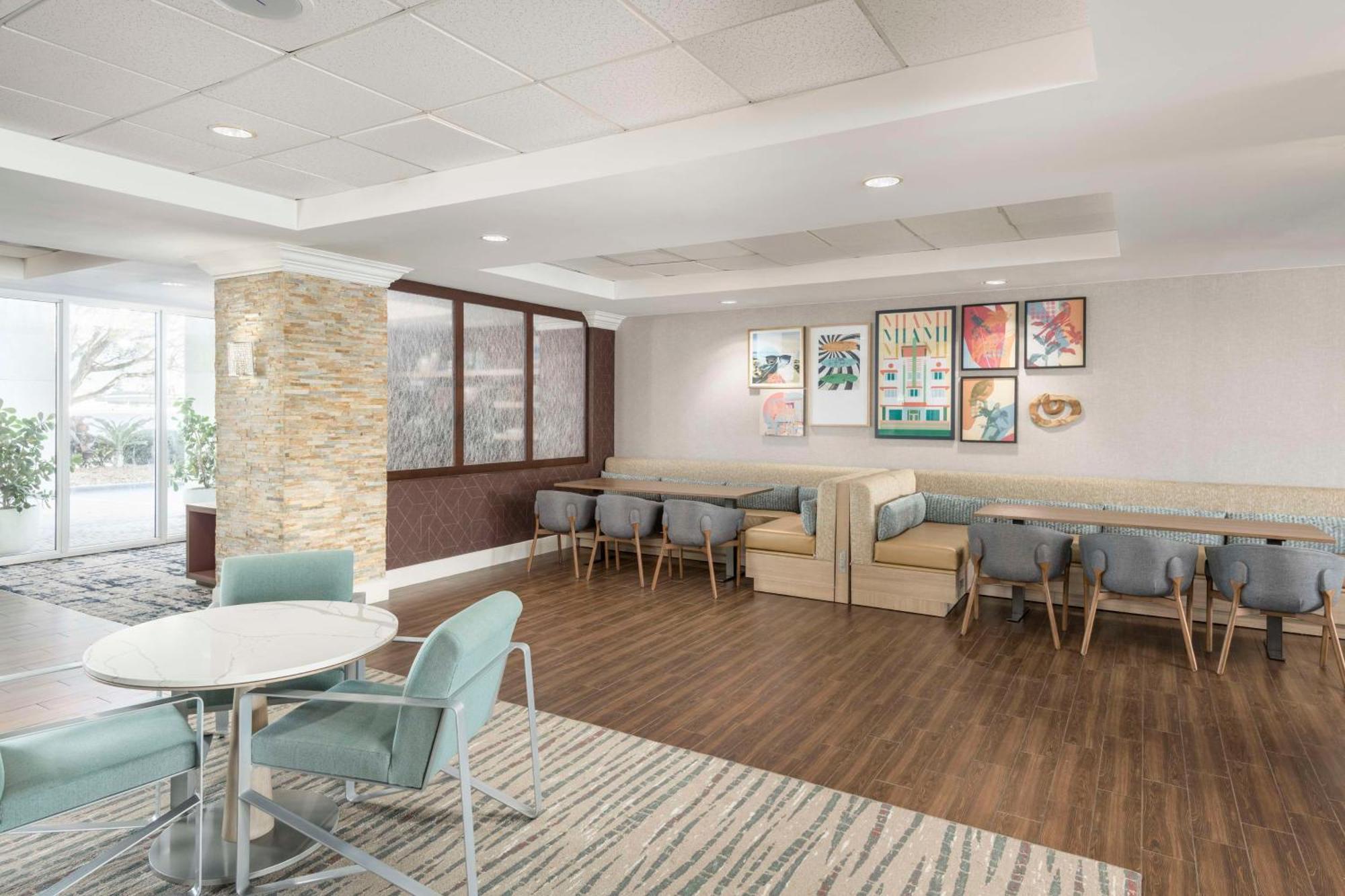 Homewood Suites Miami Airport/Blue Lagoon Εξωτερικό φωτογραφία